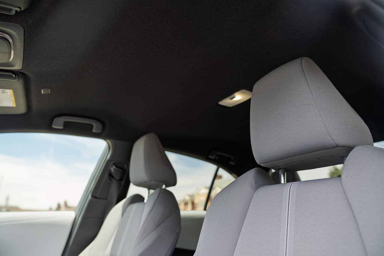 Toyota Corolla front headrests and interior roof lining